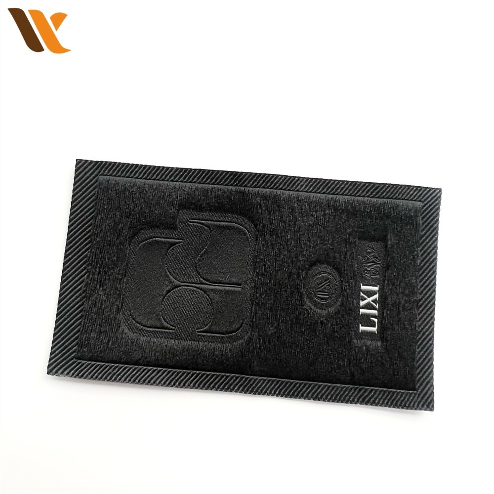 Manufacturer Custom Brand Logo Woven Labels 3